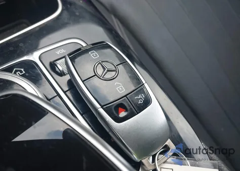 2017 Mercedes-Benz E 300 4Matic from USA, damaged, VIN WDDZF4KB6HA172654